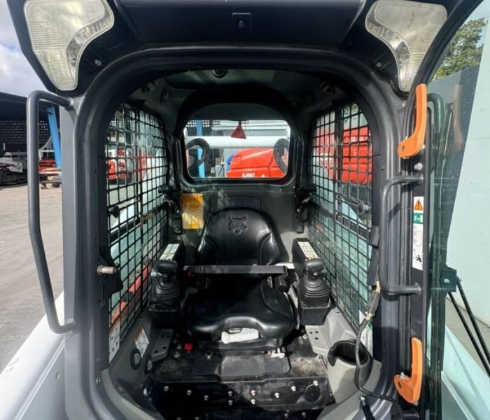 2018-Bobcat-T740-Compact-Track-Loader-10042-6.jpeg