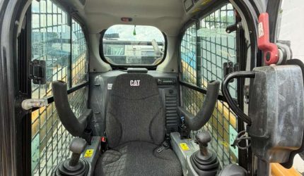 2018 Caterpillar 299D2-320150