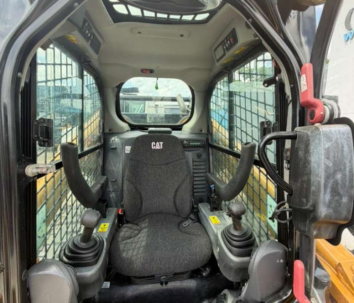 2018 Caterpillar 299D2-320150