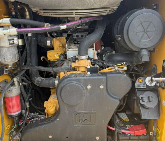 2018 Caterpillar 299D2-320150
