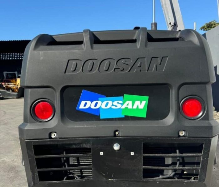 2018-DOOSAN-185-CFM-diesel-air-compressor-11044-8.jpg