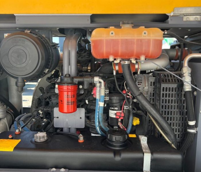 2018-Doosan-400-CFM-Diesel-Air-Compressor-11054-9.jpg