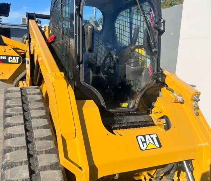 2019-299D2-Skid-Steer-Loader-10099-8.jpg