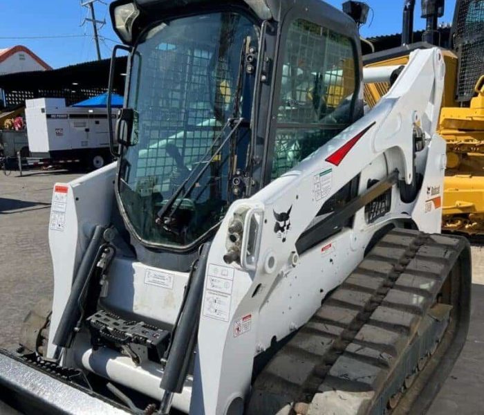 2019-Bobcat-T740-Compact-Track-Loader-Skid-Steer-10053-5.jpeg