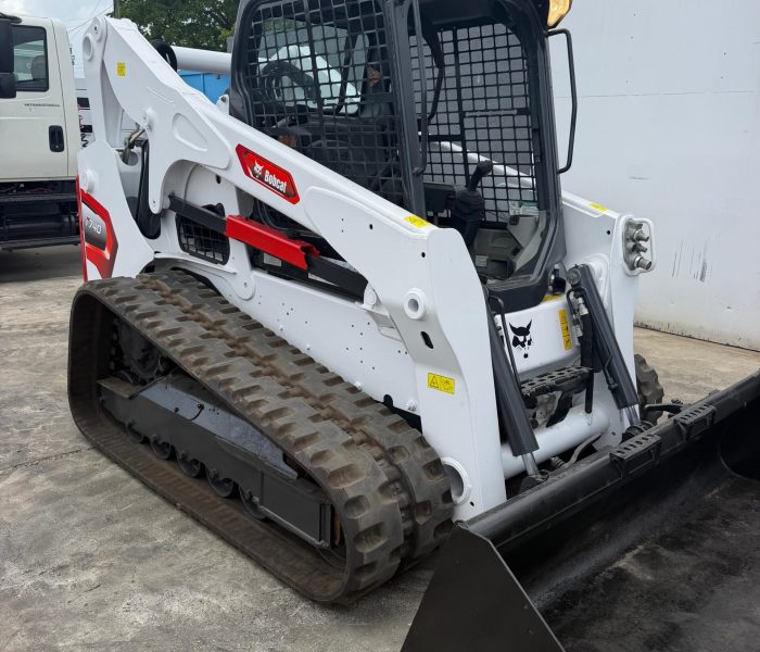 2019 Bobcat T740 Skid Steer Loader-320166