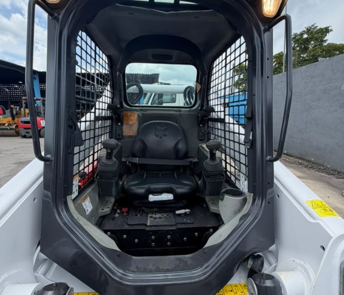 2019-Bobcat-T740-Skid-Steer-Loader-320166