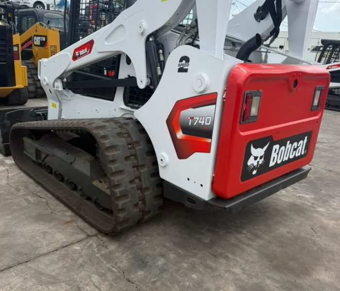2019-Bobcat-T740-Skid-Steer-Loader-320166