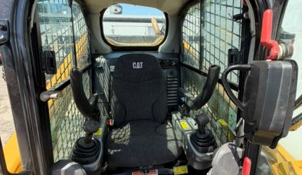 2019 Caterpillar 299D2 Skid Steer-320180
