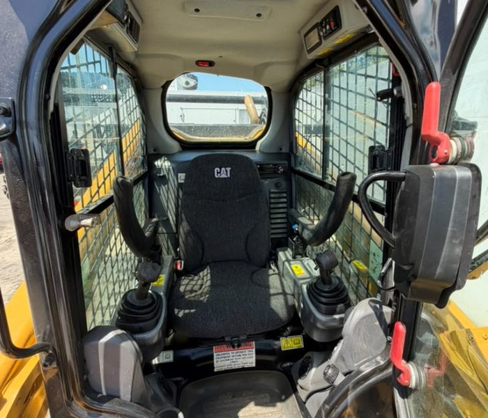 2019 Caterpillar 299D2 Skid Steer-320180