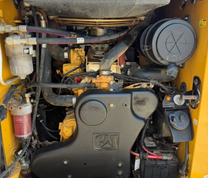 2019 Caterpillar 299D2 Skid Steer-320180