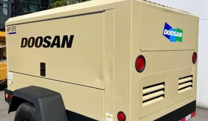 2019-Doosan-375-CFM-Towable-Diesel-Air-Compressor-11069-2.jpg