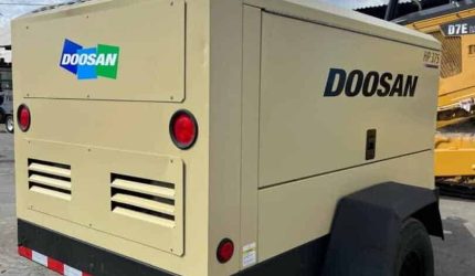 2019-Doosan-375-CFM-Towable-Diesel-Air-Compressor-11069-3.jpg