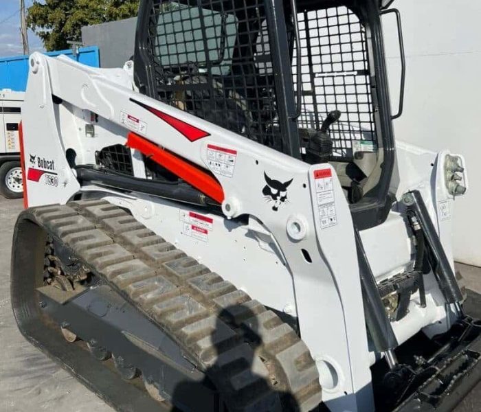 2019-T630-Bobcat-Skid-Steer-Loader-10080-2.jpg