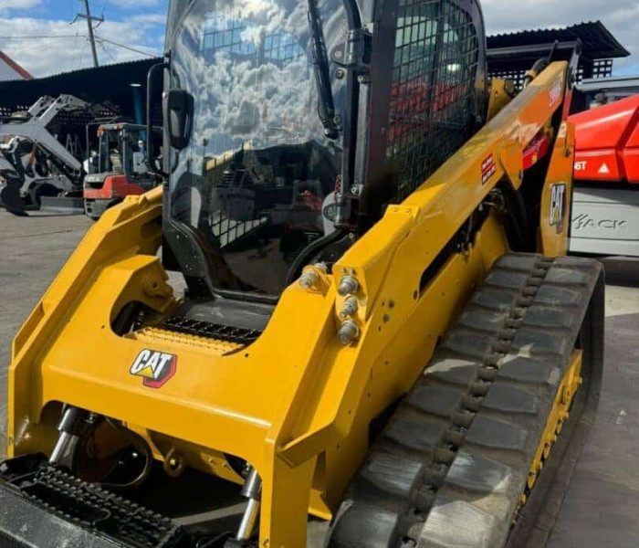 2020-299D3-Two-Speed-High-Flow-XPS-Skid-Steer-Loader-10089-3.jpg