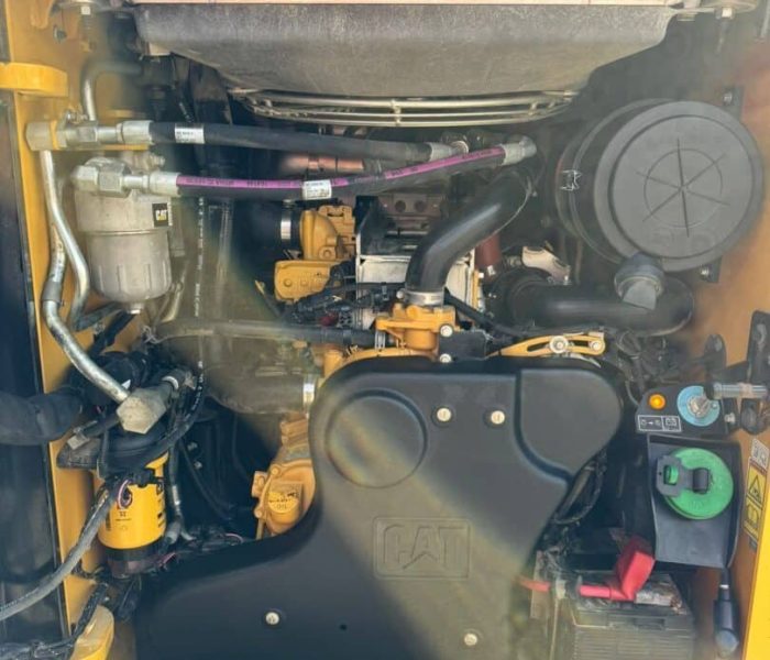 2020-299D3-Two-Speed-High-Flow-XPS-Skid-Steer-Loader-10089-5.jpg