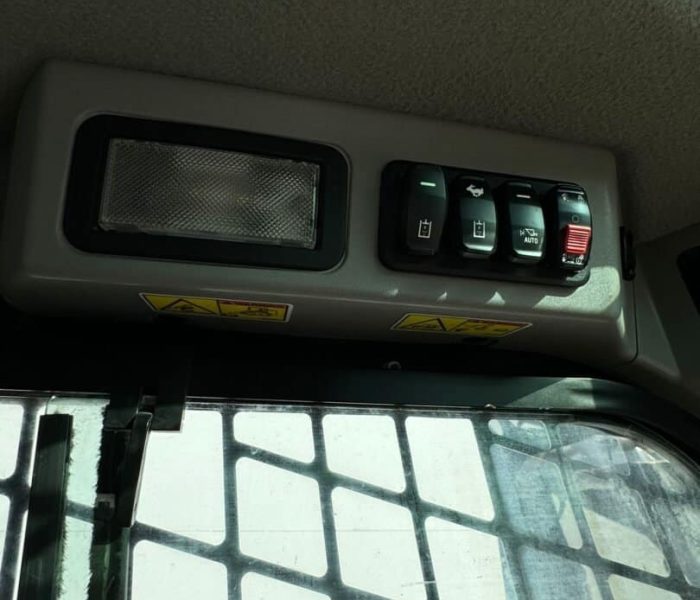 2020-299D3-Two-Speed-High-Flow-XPS-Skid-Steer-Loader-10089-9.jpg