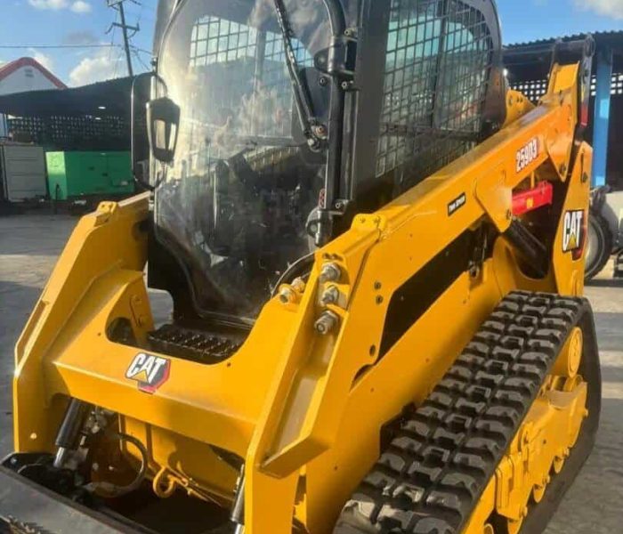 2020-Caterpillar-259D3-Compact-Track-Loader-Skid-Steer-4.jpg