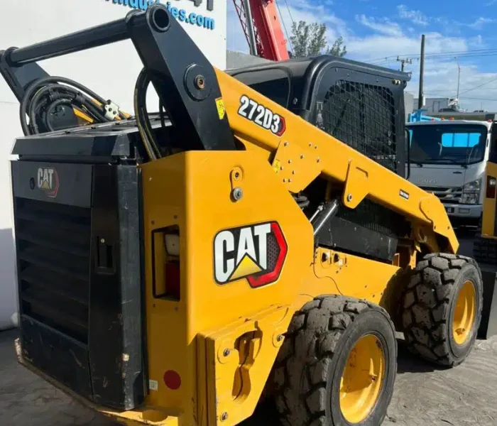 2020-Caterpillar-272D3-Skid-Steer-Loader-100102-5.webp