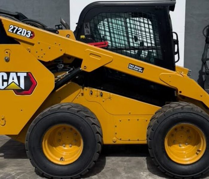 2020-Caterpillar-272D3XE-320164