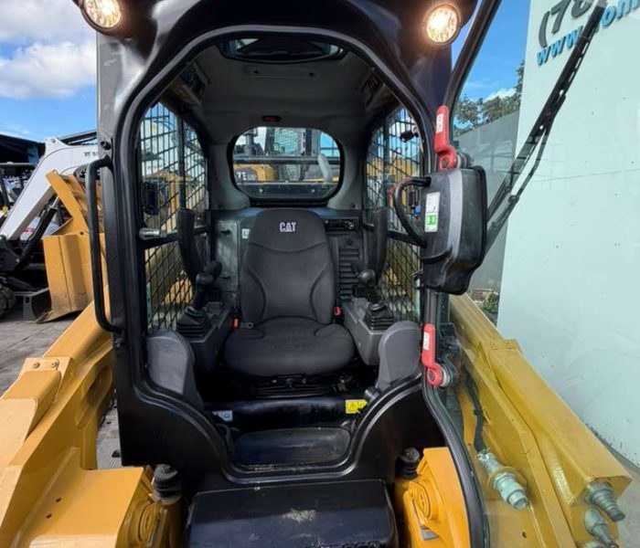 2020 Caterpillar 299D3 Skid Steer Loader -320108