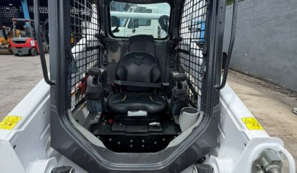 2020-T595-skid-steer-320165