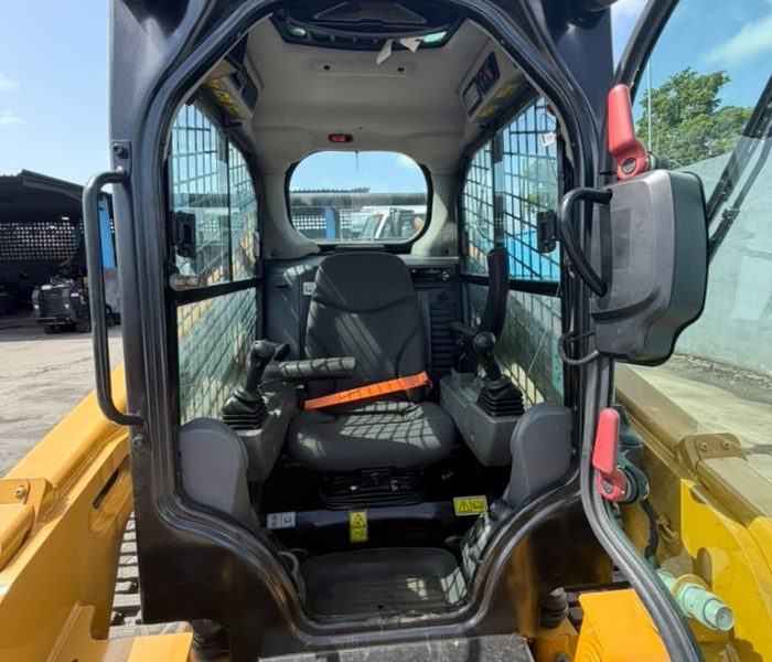 2021 Caterpillar 259D3 Skid Steer Loader-320163
