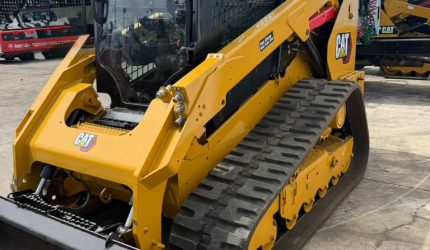 2021-Caterpillar-299D3-Skid-Steer-320136