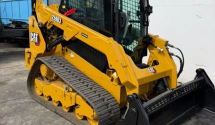 2023-Caterpillar-259D3-320151