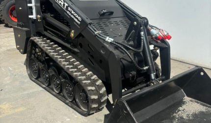 2023-ST900HD-Mini-Skid-Steer-Loader-1.jpg