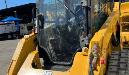 259D-Caterpillar-Skid-Steer-Loader-10098-5.webp