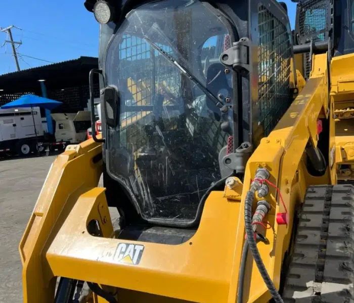 259D-Caterpillar-Skid-Steer-Loader-10098-5.webp