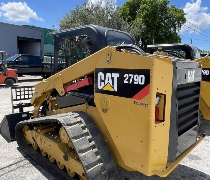 2015 Caterpillar 279D Compact Track Loader – High Flow & 2-Speed