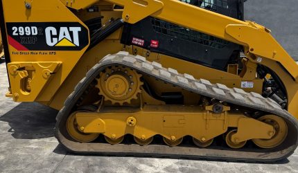 299 skid steer-100103