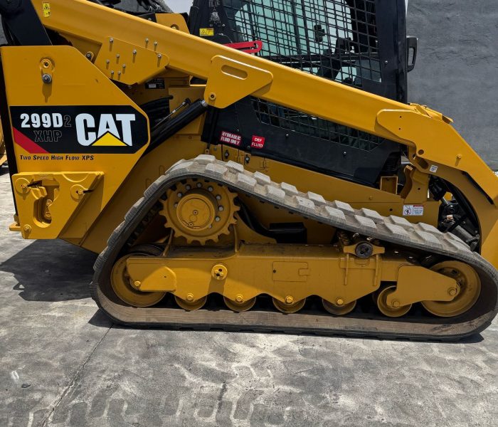 299 skid steer-100103