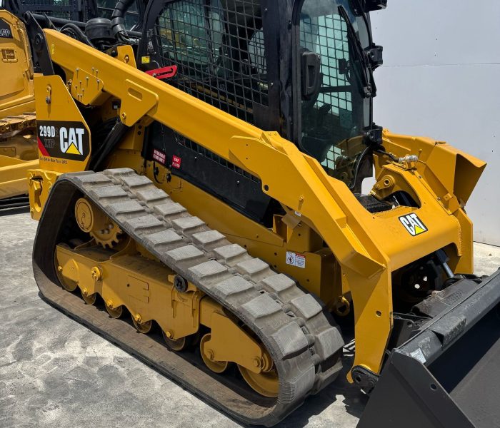 299 skid steer-100103