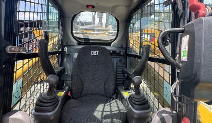 299 skid steer-100103