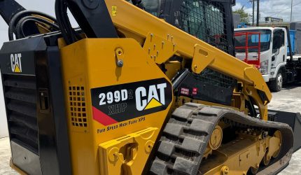 299 skid steer-100103