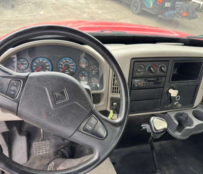 306202 2009 Putzmeister VS70 on 2009 International 4300