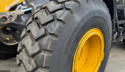 306204 2020 Komatsu WA320-8 Wheel Loader