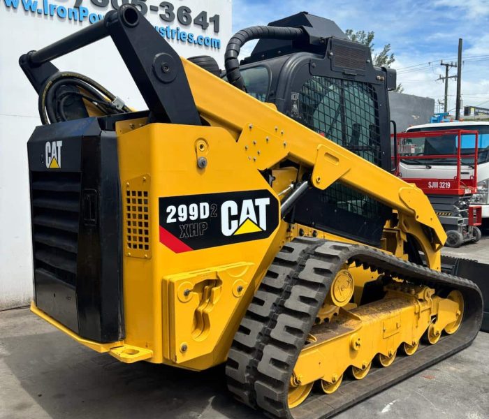 30860