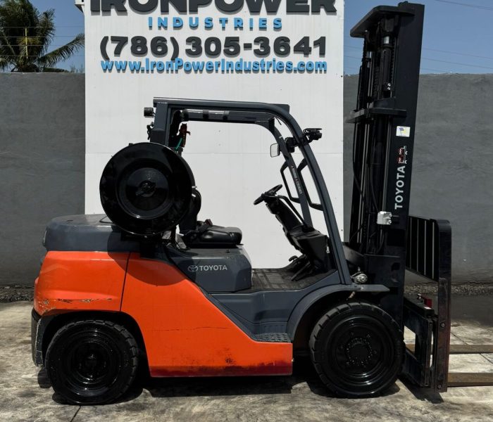 2020 Toyota 8FD40U Diesel Pneumatic Tire Forklift – 8,200 lb Capacity 31110