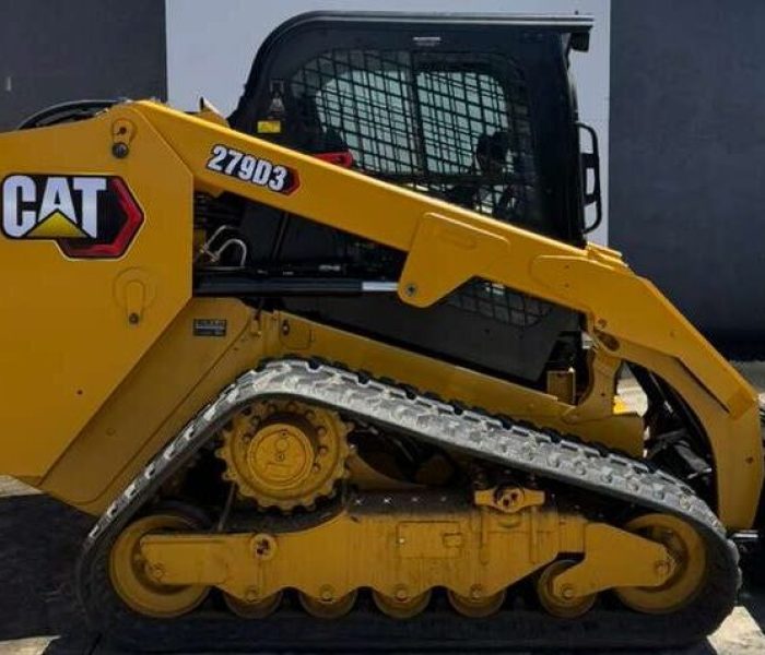 31620 2021 Caterpillar 279D3 Compact Track Loader – Enclosed Cab, Backup Camera