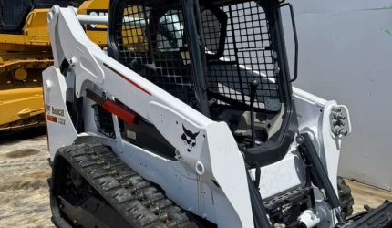 31640-2017-Bobcat-T590-Skid-Steer-Loader-Open-Cab