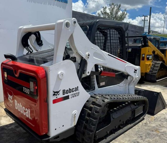 31640-2017-Bobcat-T590-Skid-Steer-Loader-Open-Cab