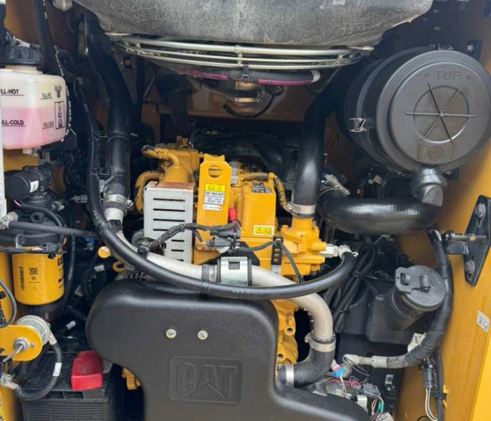 2020 Caterpillar 279D3 Skid Steer Loader – Enclosed cab