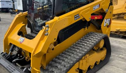 31770-Cat-259D3-Skid-Steer-Loader.