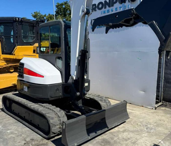 31810 2018 Bobcat E50 Mini Excavator