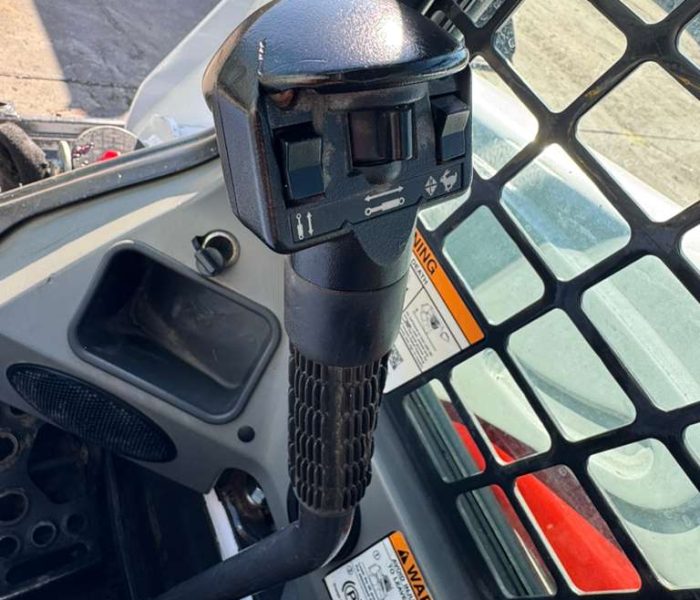 31900-2020-Bobcat-T550-Skid-Steer-Loader