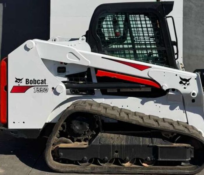 31900-2020-Bobcat-T550-Skid-Steer-Loader