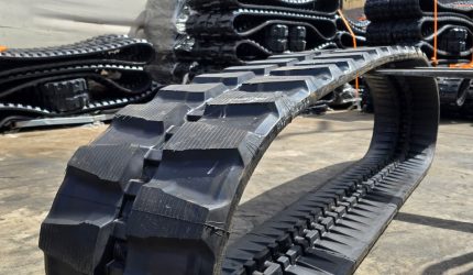450x81x76 Reinforced Rubber Tracks – Excavators & Track Loaders